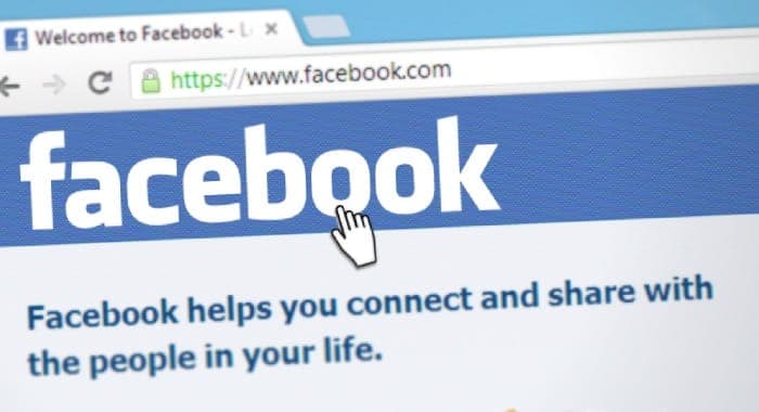 inviare file con Facebook