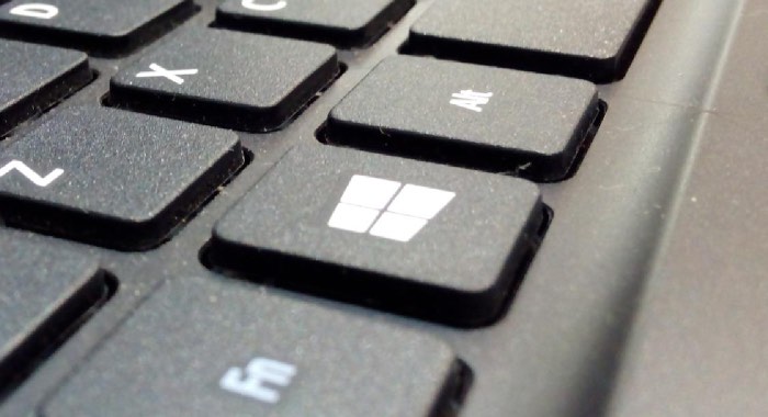 cambiare lingua Windows 10