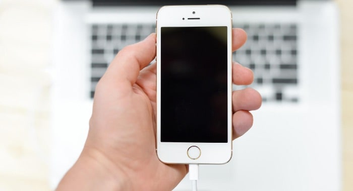 mettere iPhone in recovery mode