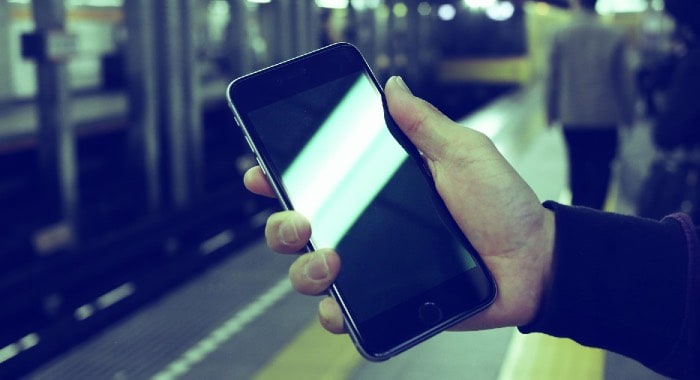 come riavviare iPhone