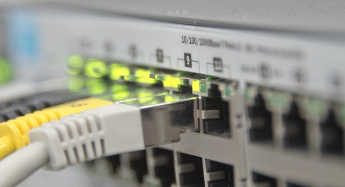 come aggiungere stampante di rete Windows 10