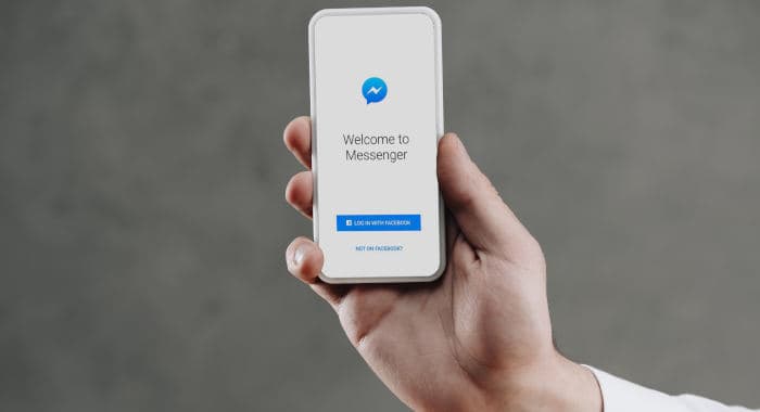 come cambiare account su Facebook Messenger