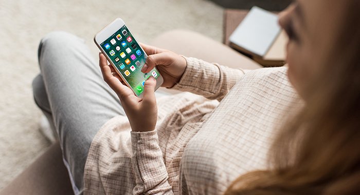 come cambiare sfondo Home iPhone