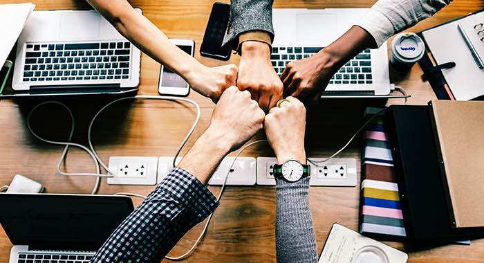 come condividere password WiFi iPhone