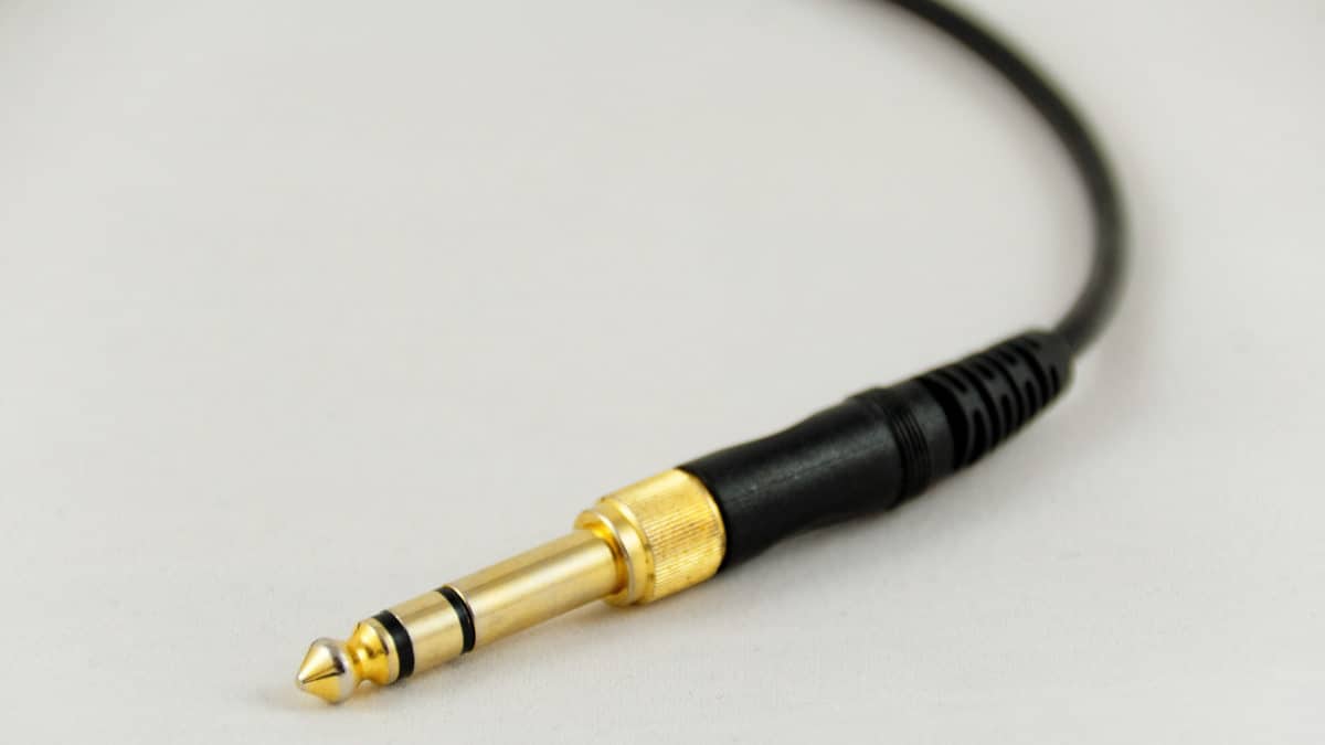 collegare Alexa alla TV jack audio 3.5 mm