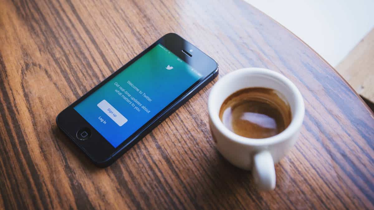 come cancellarsi da Twitter cosa succede