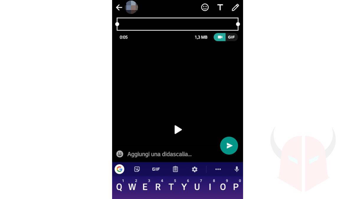 come scrivere un invito di compleanno WhatsApp videomessaggio