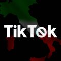 sigla TikTok con simbolo divieto e bandiera italiana età